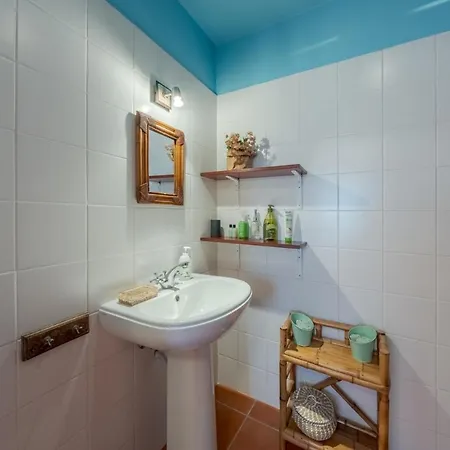 Villa Cozy Flora By Hr Madeira *