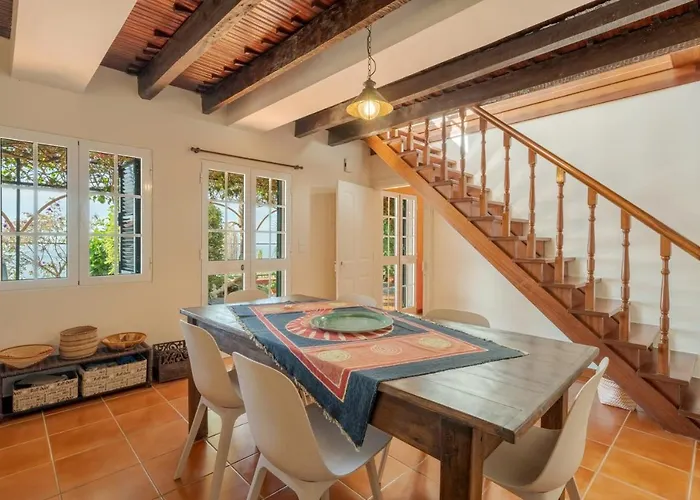 Cozy Flora By Madeira Estreito Da Calheta